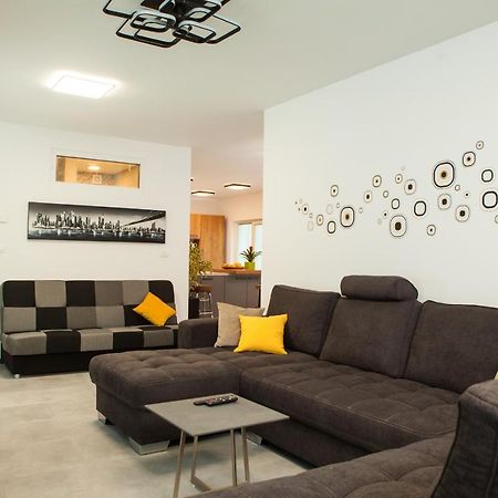 Bella Belca Villa Мойстрана Екстериор снимка